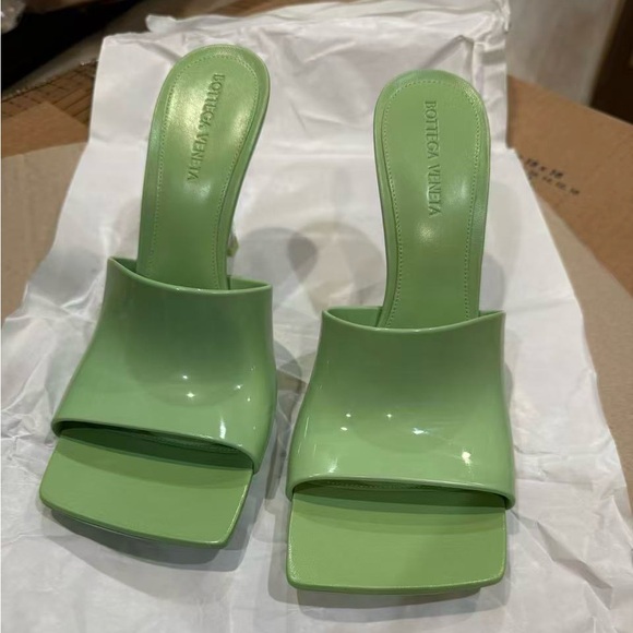 Bottega Veneta PVC Stretch Sandals - Picture 1 of 4